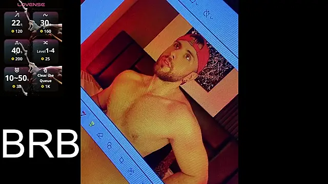 Maximo Wolff online show from 5, 12, 2025