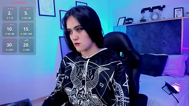 Azurra amatto2 online show from 2, 12, 2025