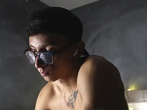 Snapshot of Vbenz28 chatting on 7, 2, 2026 Vbenz28 online show from 7, 2, 2026