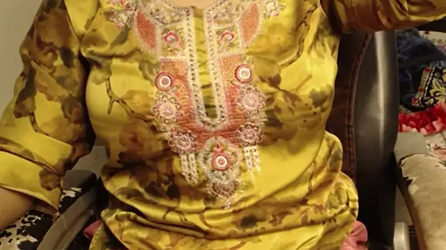 Snapshot of campornlive71 chatting on 11, 2, 2026 campornlive71 online show from 11, 2, 2026