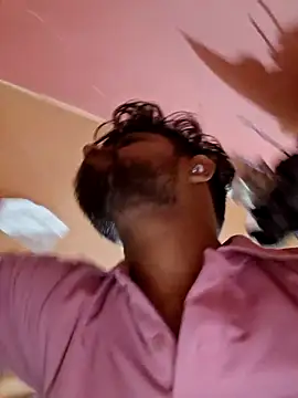 Snapshot of king_raaj1999 chatting on 8, 4, 2026 king raaj1999 online show from 8, 4, 2026