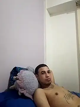 Snapshot of Amorrochyz chatting on 22, 9, 2025 Amorrochyz online show from 22, 9, 2025