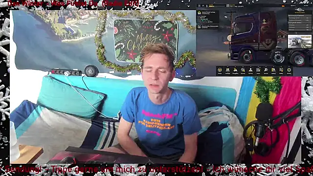 Snapshot of DaveLindau chatting on 16, 12, 2025 DaveLindau online show from 16, 12, 2025