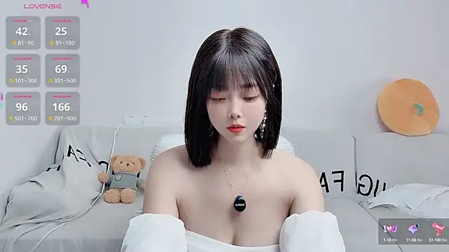 Snapshot of uikyy1 chatting on 24, 10, 2025 uikyy1 online show from 24, 10, 2025