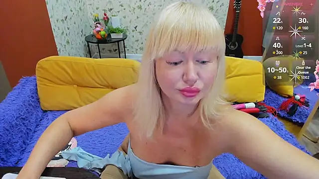 Snapshot of FlirtyMary chatting on 16, 4, 2026 FlirtyMary online show from 16, 4, 2026