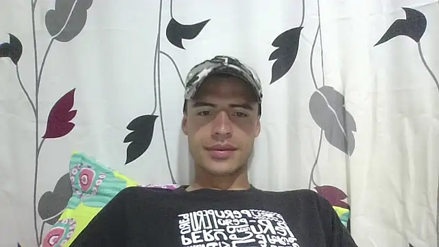 Snapshot of DickkSoul chatting on 10, 11, 2025 DickkSoul online show from 10, 11, 2025