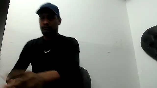 ElCaballeroNegro24 online show from 3, 6, 2026
