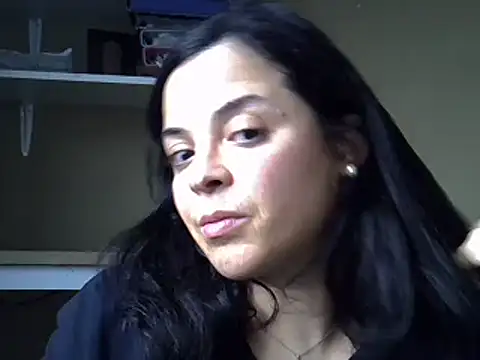 ITALIANASISIXX online show from 22, 12, 2025