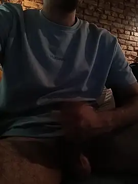 Snapshot of AdilKayac chatting on 27, 11, 2025 AdilKayac online show from 27, 11, 2025