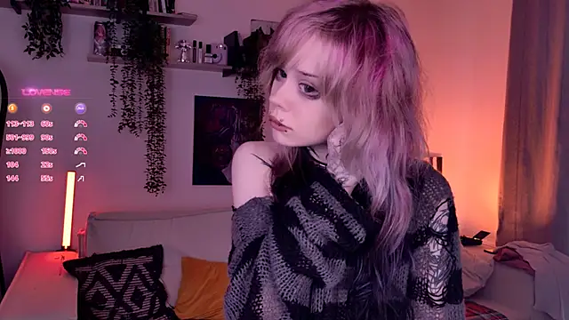 Lollyshy online show from 23, 11, 2025