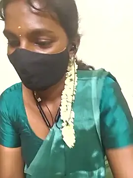 Snapshot of Honey_rosetamil chatting on 16, 4, 2026 Honey rosetamil online show from 16, 4, 2026