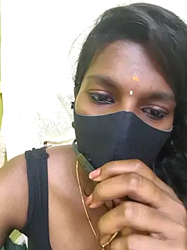 Snapshot of Honey_rosetamil chatting on 18, 4, 2026 Honey rosetamil online show from 18, 4, 2026