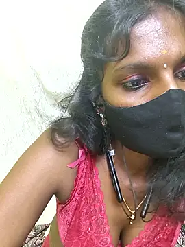 Snapshot of Honey_rosetamil chatting on 18, 4, 2026 Honey rosetamil online show from 18, 4, 2026