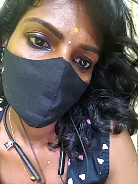 Snapshot of Honey_rosetamil chatting on 29, 4, 2026 Honey rosetamil online show from 29, 4, 2026