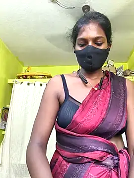 Snapshot of Honey_rosetamil chatting on 11, 5, 2026 Honey rosetamil online show from 11, 5, 2026