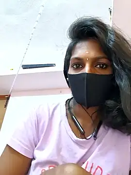 Snapshot of Honey_rosetamil chatting on 18, 5, 2026 Honey rosetamil online show from 18, 5, 2026