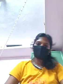 Snapshot of Honey_rosetamil chatting on 19, 5, 2026 Honey rosetamil online show from 19, 5, 2026