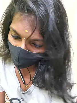 Snapshot of Honey_rosetamil chatting on 23, 5, 2026 Honey rosetamil online show from 23, 5, 2026