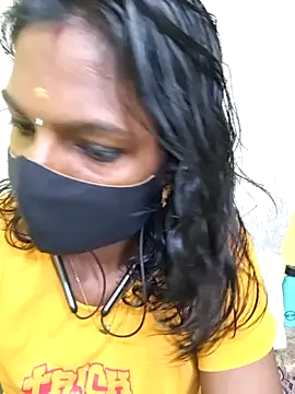 Snapshot of Honey_rosetamil chatting on 28, 5, 2026 Honey rosetamil online show from 28, 5, 2026