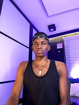 Snapshot of Brycce_santos chatting on 10, 10, 2025 Brycce santos online show from 10, 10, 2025