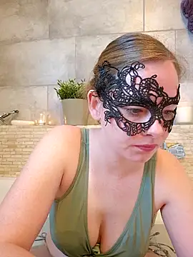 Snapshot of Squirtingcouple9094 chatting on 7, 11, 2025 Squirtingcouple9094 online show from 7, 11, 2025