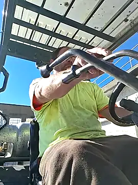 Snapshot of lildhot chatting on 31, 10, 2025 lildhot online show from 31, 10, 2025