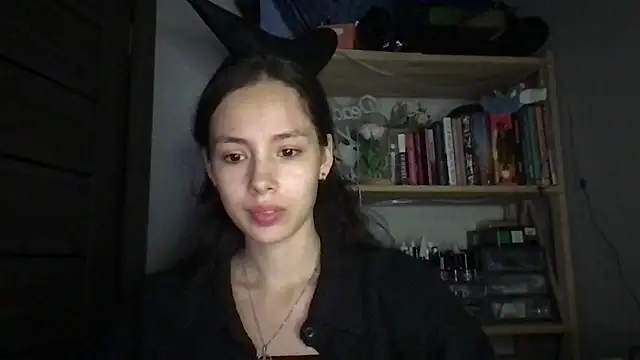 Snapshot of Yuna5343 chatting on 14, 9, 2025 Yuna5343 online show from 14, 9, 2025