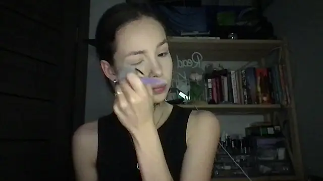 Snapshot of Yuna5343 chatting on 11, 10, 2025 Yuna5343 online show from 11, 10, 2025