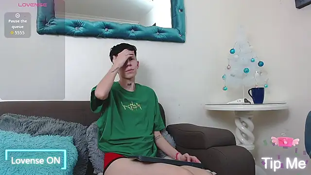 LiamBrown09 online show from 11, 11, 2025