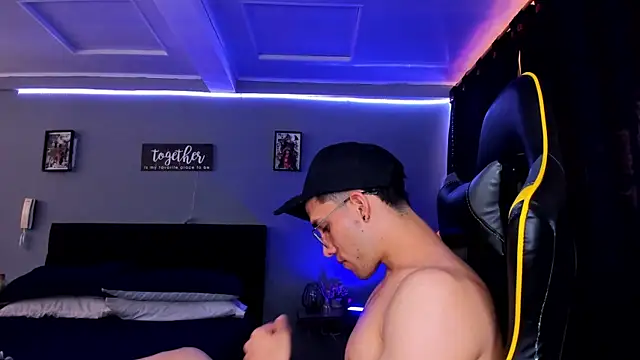 alexgiraldo   online show from 19, 9, 2025