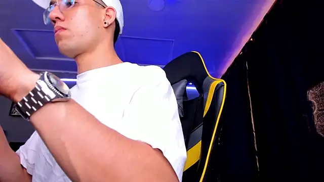 alexgiraldo   online show from 21, 9, 2025