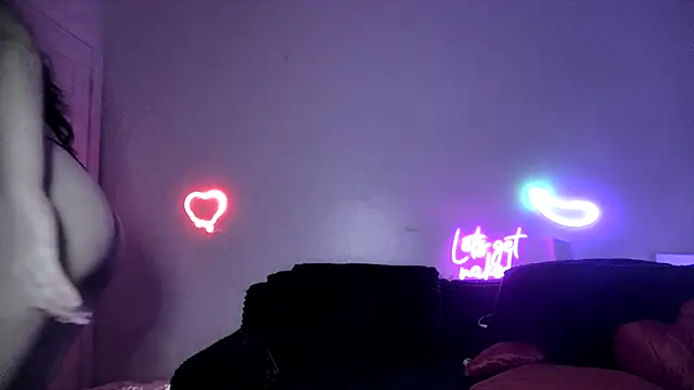 torithequeen online show from 1, 10, 2025