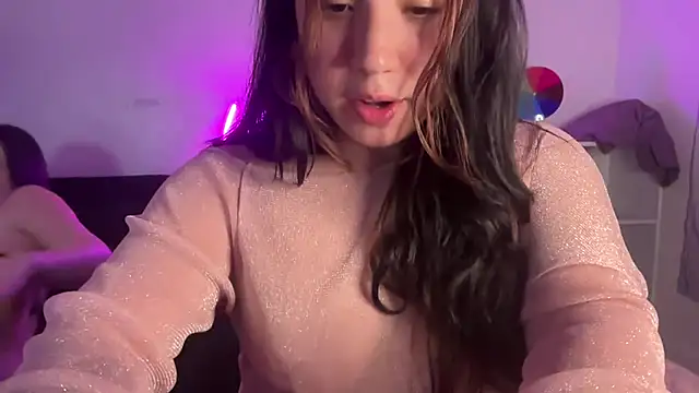 nina lovez online show from 10, 10, 2025