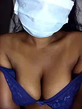 Snapshot of MickMicky chatting on 23, 12, 2025 MickMicky online show from 23, 12, 2025