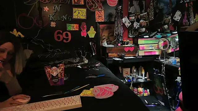 Splash Queen420 online show from 3, 3, 2026