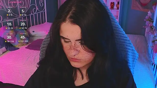 Dark Shine online show from 25, 11, 2025