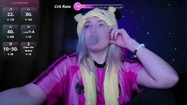 Snapshot of SpaceMarsi chatting on 3, 10, 2025 SpaceMarsi online show from 3, 10, 2025