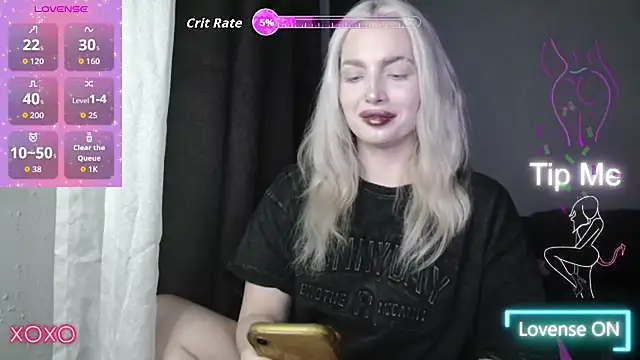 Snapshot of SpaceMarsi chatting on 24, 10, 2025 SpaceMarsi online show from 24, 10, 2025