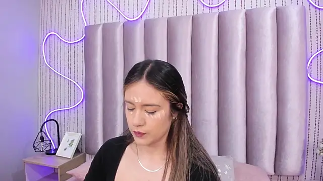 SamanthaPeachss online show from 26, 11, 2025