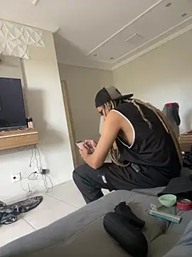 Snapshot of heloagreen_ chatting on 26, 9, 2025 heloagreen online show from 26, 9, 2025