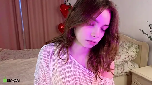 Evi Brook online show from 17, 4, 2026