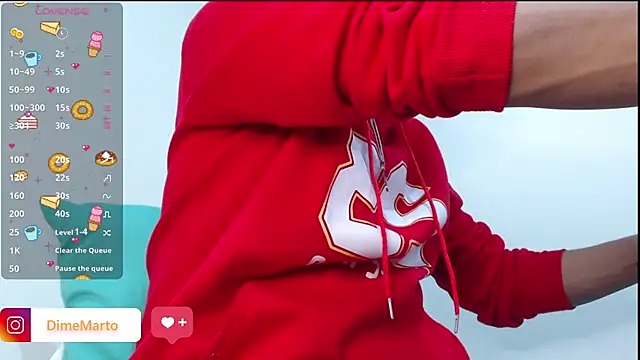 Snapshot of mike_black_22 chatting on 21, 11, 2025 mike black 22 online show from 21, 11, 2025