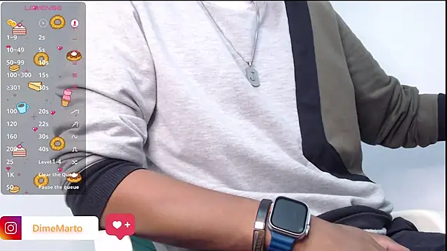 Snapshot of mike_black_22 chatting on 25, 11, 2025 mike black 22 online show from 25, 11, 2025