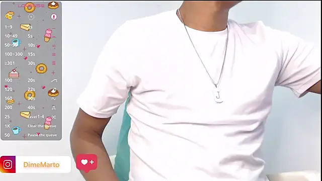 Snapshot of mike_black_22 chatting on 27, 11, 2025 mike black 22 online show from 27, 11, 2025