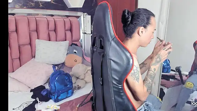 Snapshot of sara_slut21 chatting on 4, 2, 2025 sara slut21 online show from 4, 2, 2025