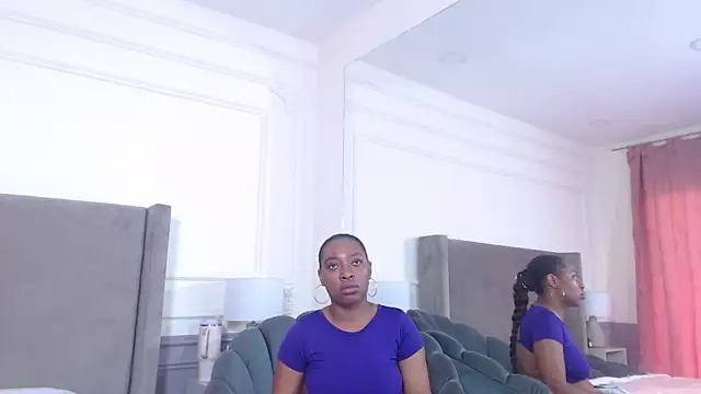 Snapshot of NatashaSilver chatting on 29, 11, 2025 NatashaSilver online show from 29, 11, 2025