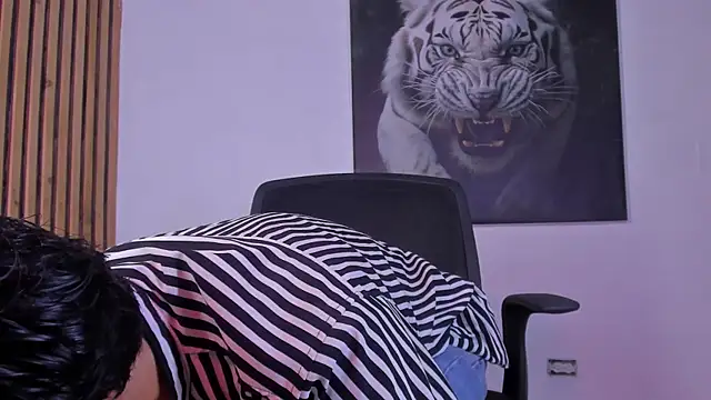 DimitriDeluxe online show from 20, 9, 2025