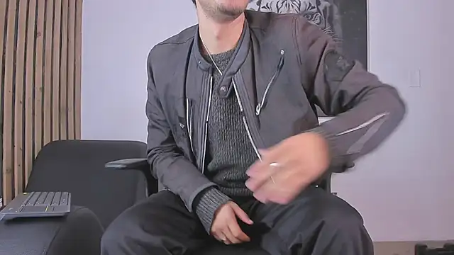 DimitriDeluxe online show from 3, 10, 2025