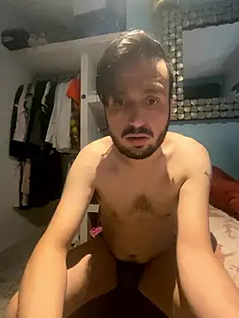 Snapshot of Alexitho25 chatting on 19, 6, 2026 Alexitho25 online show from 19, 6, 2026
