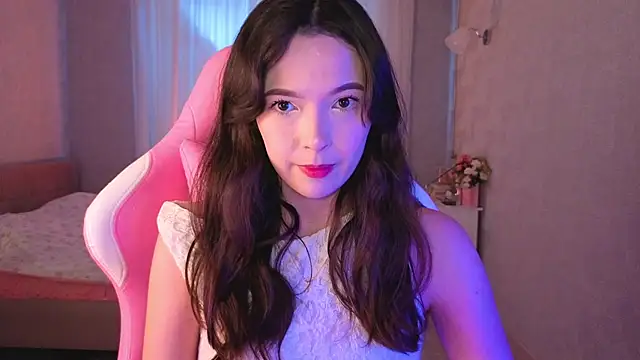 yuna sunshy online show from 8, 6, 2026